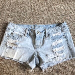 Low rise Distressed American Eagle jeans shorts